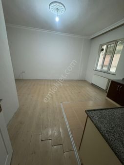 Çerkezköy Fatih Mahallesinde Merkez De 2+0