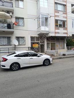 Buca Laleli Mahallesinde 35 M2 Kiralık Dükkan