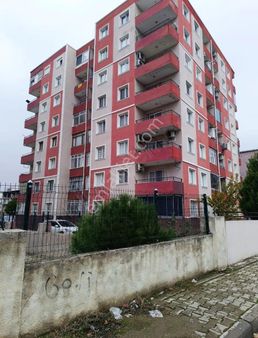 Buca Mustafa Kemal Mahallesinde Mükemmel Konumda Geniş 3+1 Daire