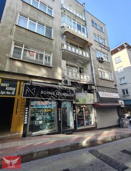 Aress Den Satılık İlkadım Gazi Caddesi Köşe Daire 2+1