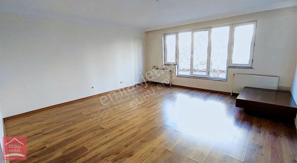 Halkalı Yeşil Site Evleri Nde 220 M2 4+2 Müstakil Villa