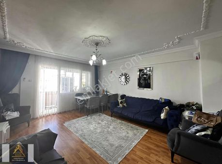 Atilla Mahallesinde Satılık Çift Cephe Ferah 2+1 Daire