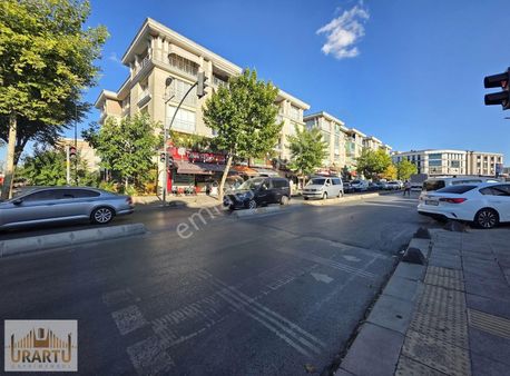 Bahçelievler Yaseminkonakları Satılık Depolu Dükkan Cad'ye Sıfır