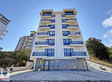 Remax Parla Hüseyin Boylu'dan Alanlı'da İskanlı Fırsat 1+1 Daire