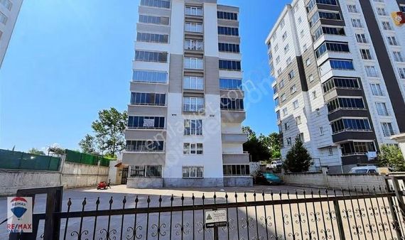 Remax Parla Gayrimenkul'den Kışla Mahallesi Satılık 3+1 Daire