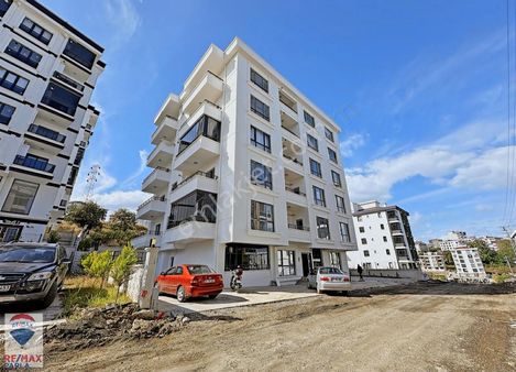 Hüseyin Boylu'dan Körfez'de 55 M² Satılık 1+1 Daire