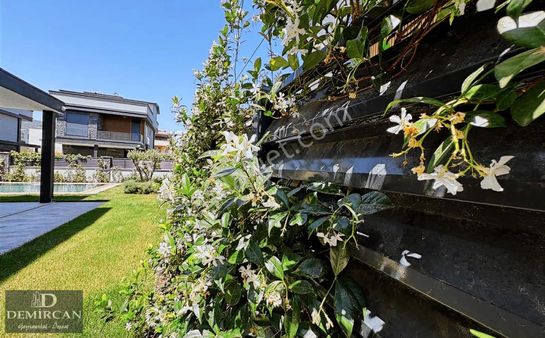 Gümüldür'de Tek Müstakil Otoparklı Lüx Villa (demircan)
