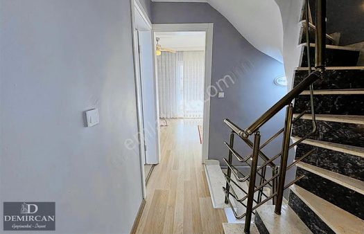 Özdere Merkezi Konum'da Satılık Masrafsız Villa (demircan)