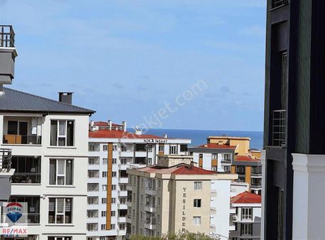 Lüks Eşyalı 1+1 Kiralık Daire