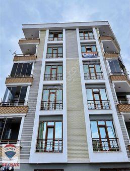 İbrahim Bülbül'den Atakumda Cağaloğluna 50m Mesafede Satılık 2+1