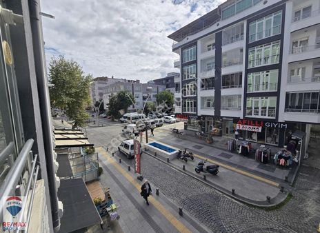 Remax Parla Dilay Baştekin Lozan Caddesinde 3+1 Kiralık Daire