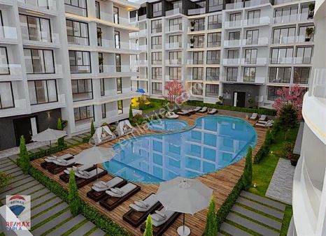Dilay Baştekin'den Yüzme Havuzlu Sitede Loft Daire