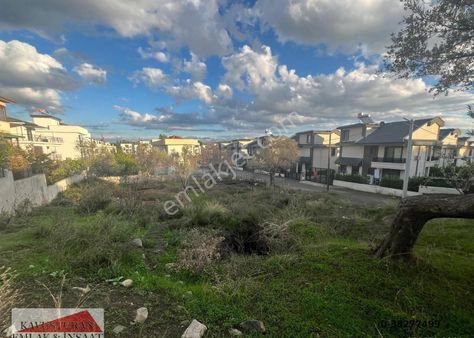 Kavuşturan Emlak'tan Güre Oteller Bölgesin'd 475 M2 Satılık Arsa