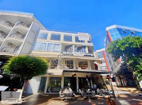 Alanya Merkezde Eski Belediye Karşısı Kiralık Ofis