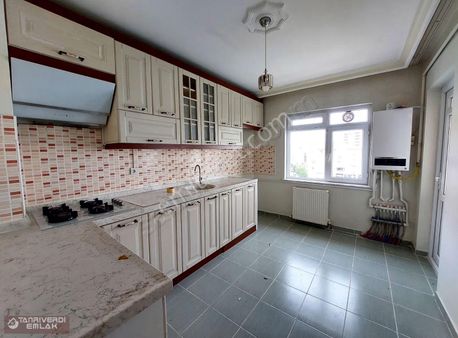 Tanrıverdi'den Kiralık Atatürk Mah Merkezde Önü Açık 3+1 Daire