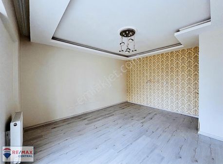 Remax Centralden Kılavuzda Uygun Satılık 2+1