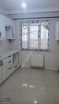 Çayırova Mah Balkonlu Geniş Bahçe Katı Temiz 3+1 Satılık Daire