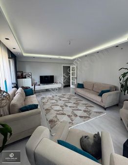 Hürriyet Mah Balkonlu Geniş Arakat Temiz Ferah 3+1 Daire