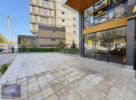 Atakent Emniyet Yanı 25mt Yolda Geniş Cepheli Çok Güzel Dükkan