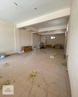 Ecg'den; Sarayda İyi Cadde Üzerinde Geniş Kullanışlı Dükkan