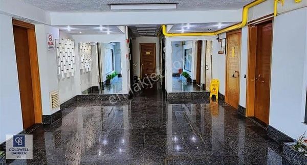 İzmir Çiğli Güneşpark 2'de Kapalı Mutfak 3+1 Kiralık Daire Cb-ph