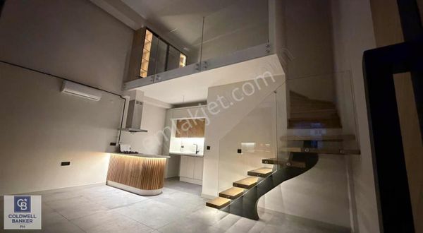 İzmir Buca Tınaztepe Mahallesi Satılık 1+1 Loft Daire Cb-ph