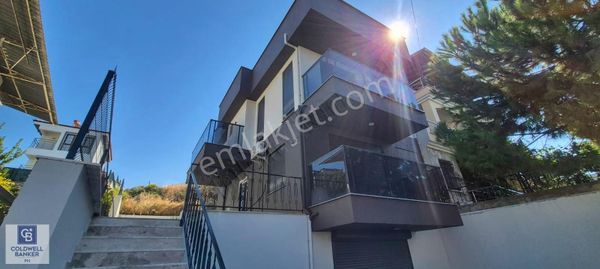 Özkent Sitesi Yeni Bina Satılık Villa Cb-ph