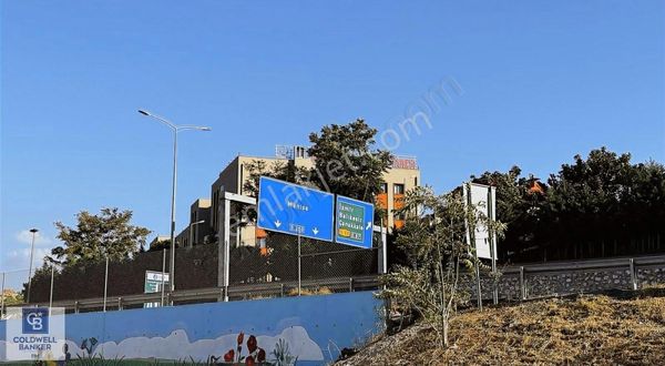 İzmir Menemen'de Satılık 5+1 Çatı Dublex Daire Cb-ph