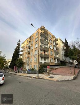 Zeugmaparktan Kolejtepe Belediye Karşısı Satılık 3+1 Daire