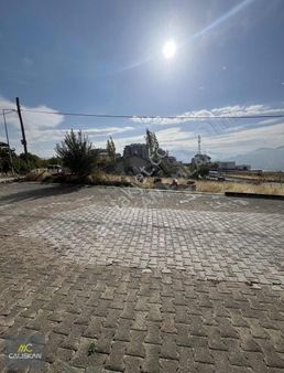 Kaşıkcıbağları Mahallesi Satılık 691 M2 Arsa