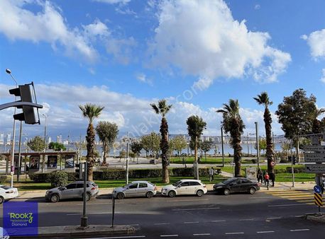 Karşıyaka Alaybey Deniz Manzaralı Bakımlı 2+1 Kiralık Daire