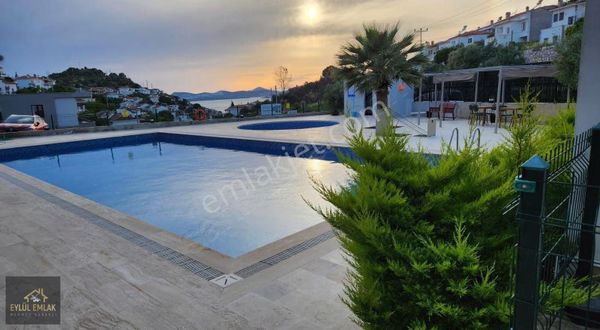 Güllükte Kiralık 2+1 Dubleks Daire Deniz Manzaralı Havuzlu Site