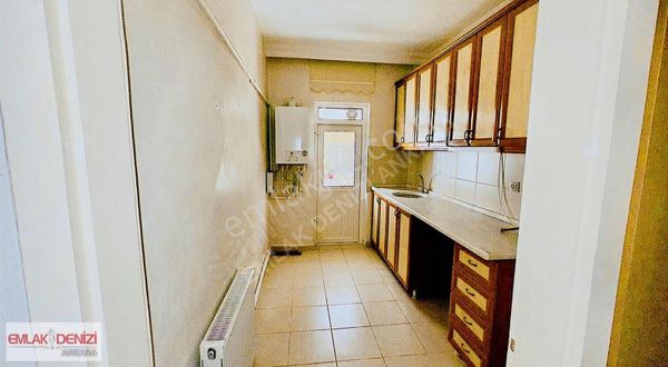 Emlak Denizi'nden Dikmen Cad. Yakını 2+1 Bahçe Çıkışlı Daire
