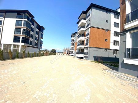 🏡🏡aktiften Harika Konumda Hem Yatırımlık Hem Oturumlu 2+1 Yüksek Giriş Satılık Daire 🏘