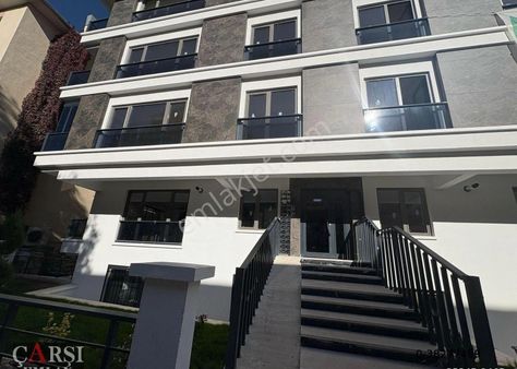 Çarşı"dan 1+1 Sıfır Bina Katta Ferah Daire