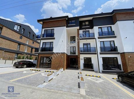 İncek Taşpınar'da | Sıfır - Ara Kat Ön Cephe 1+1 Satılık Daire