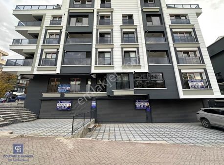 Veli Necdet Arığ Cadde Üzeri 200m2 Kiralık Dükkan