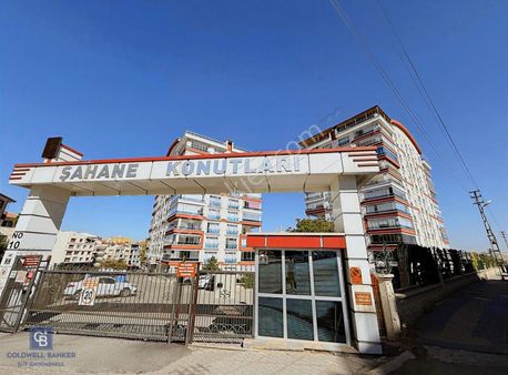 Şahane Konutlarında 6+1 Satılık Dubleks 220 M² +80 M² Teras