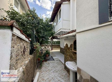 Özdere Orta Mh. Denize 300mt Dublex Villa