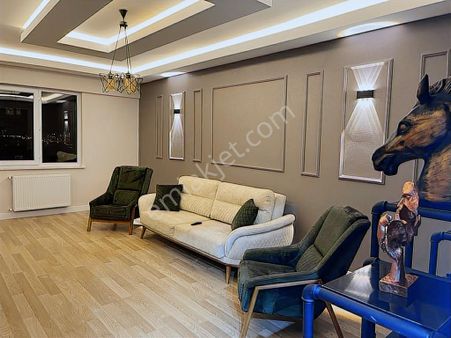 Ayalp'ten Beştepe De Donanımlı Site Ultra Lüks 3+1