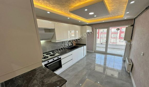 Atapark 340. Cadde 3+1 Orta Kat Çift Banyolu Ful Lüx Yapılı