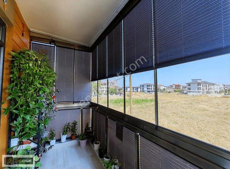 Kumbağ Gündal Plajına Mevki Ana Yola Cepheli Satılık 2+1 Daire