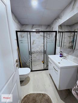 Yat Limanı Karşısı Modern Eşyalı Fırsat 1+1 Daire