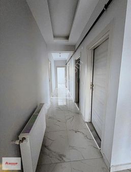 Kavak Yaşar Doğu Mah Otogar Böl. Geniş 3+1 Kiralık Daire