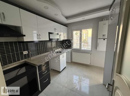 Ahatlı Mah. Katta Doğalgazlı Cam Balkonlu Masrafsız Kiracısız