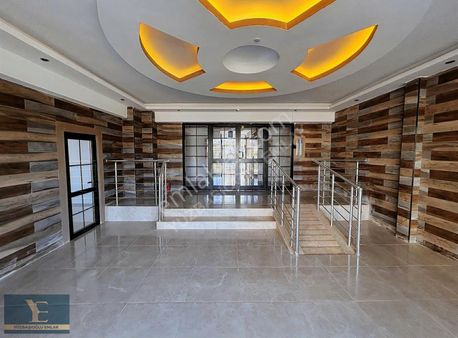 Yüzbaşıoğlu Emlak'tan Fatih Mah'de Site İçerisi 4+1 Satılk Daire