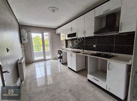 Efe Gayrimenkul'den Cadde Üzerinde Masrafsız Asansörlü!!!!