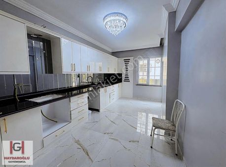 Masalpark Karşısı Full Bakımlı 3+1 Satılık Daire