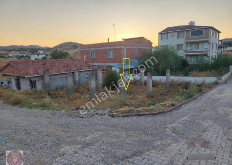 Yeni Yerde Mükemmel Manzaralı 240m2 İmarlı Arsa