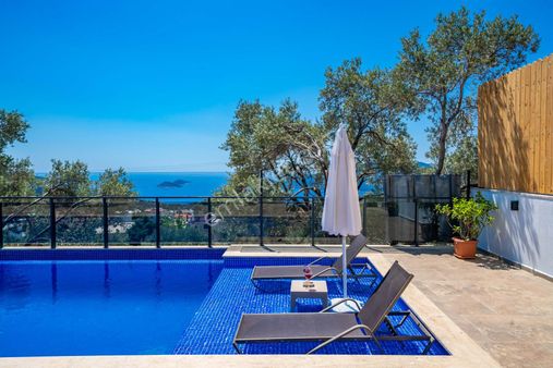Kalkan Kördere De Günlük Kiralık 2+1 Villa 2026 Güncel